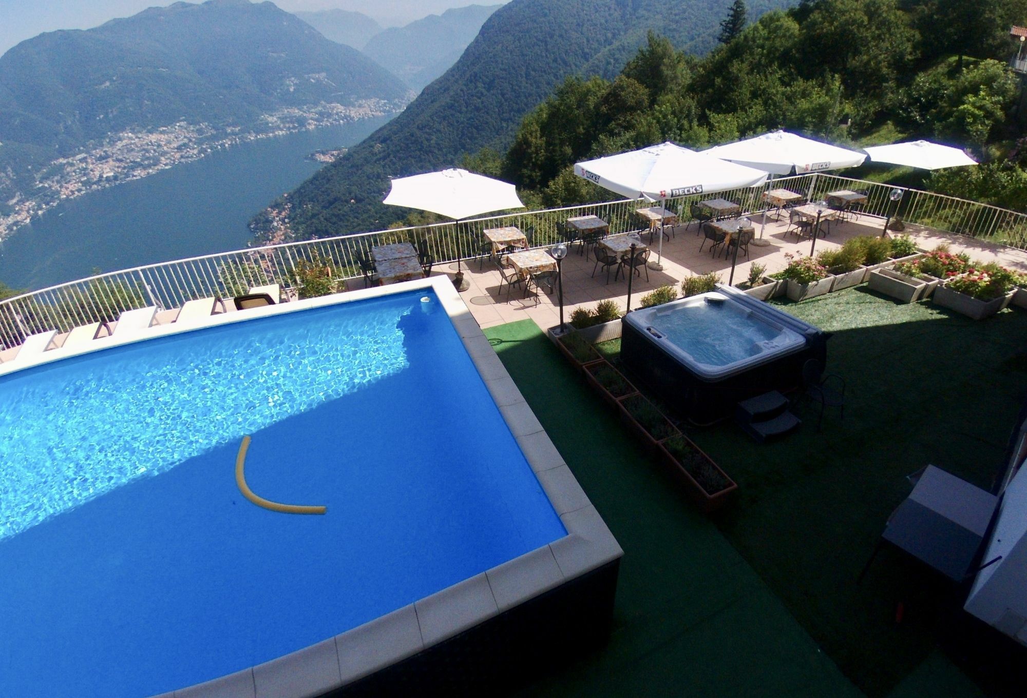Hotel Paradiso Como Brunate Luaran gambar